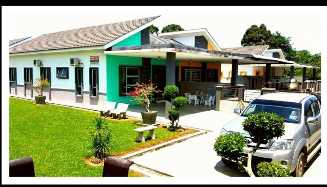 Taiping Homestay Husna Afina Kültér fotó